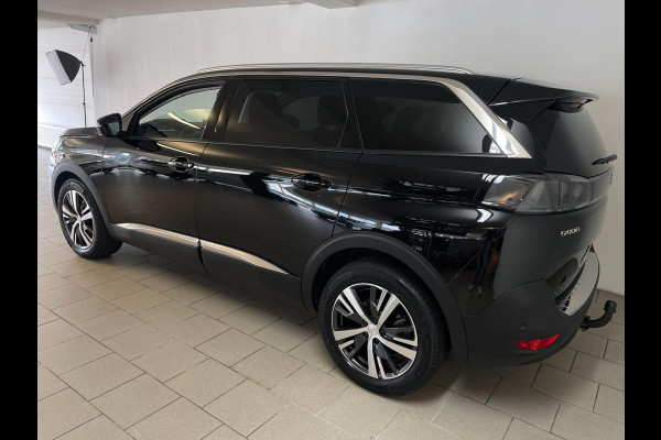 Peugeot 5008 1.2 PureTech Blue Lease Allure 7 pers AIRCO NAVI CRUISE APPLE CARPLAY LEER STOELVERW KEYLESS VELGEN NIEUWSTAAT