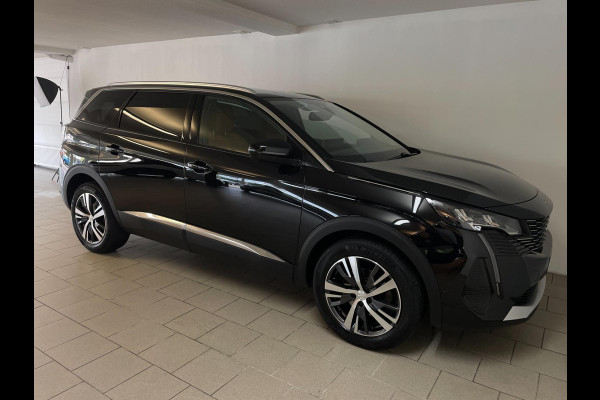 Peugeot 5008 1.2 PureTech Blue Lease Allure 7 pers AIRCO NAVI CRUISE APPLE CARPLAY LEER STOELVERW KEYLESS VELGEN NIEUWSTAAT
