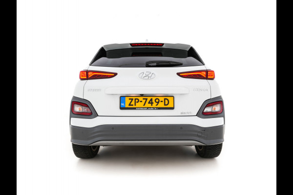 Hyundai Kona EV Premium 64 kWh (INCL-BTW) *FULL-LEATHER | HEAD-UP | FULL-LED | NAVI-FULLMAP | DAB | ADAPTIVE-CRUISE | KRELL-AUDIO | KEYLESS | CAMERA | BLIND-SPOT | LANE-ASSIST | DIGI-COCKPIT | COMFORT-SEATS | 17''ALU*