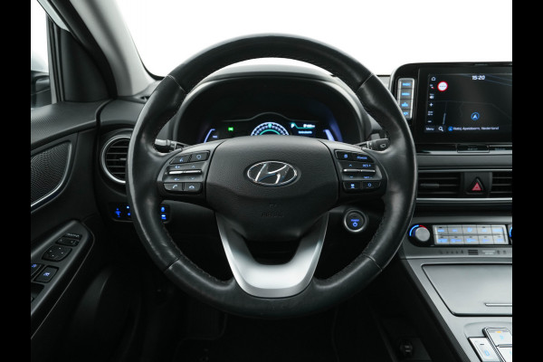 Hyundai Kona EV Premium 64 kWh (INCL-BTW) *FULL-LEATHER | HEAD-UP | FULL-LED | NAVI-FULLMAP | DAB | ADAPTIVE-CRUISE | KRELL-AUDIO | KEYLESS | CAMERA | BLIND-SPOT | LANE-ASSIST | DIGI-COCKPIT | COMFORT-SEATS | 17''ALU*