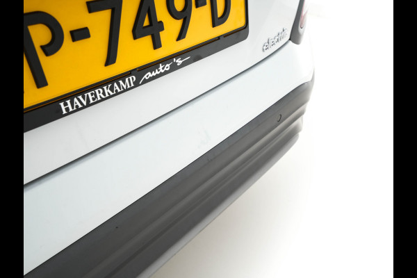Hyundai Kona EV Premium 64 kWh (INCL-BTW) *FULL-LEATHER | HEAD-UP | FULL-LED | NAVI-FULLMAP | DAB | ADAPTIVE-CRUISE | KRELL-AUDIO | KEYLESS | CAMERA | BLIND-SPOT | LANE-ASSIST | DIGI-COCKPIT | COMFORT-SEATS | 17''ALU*