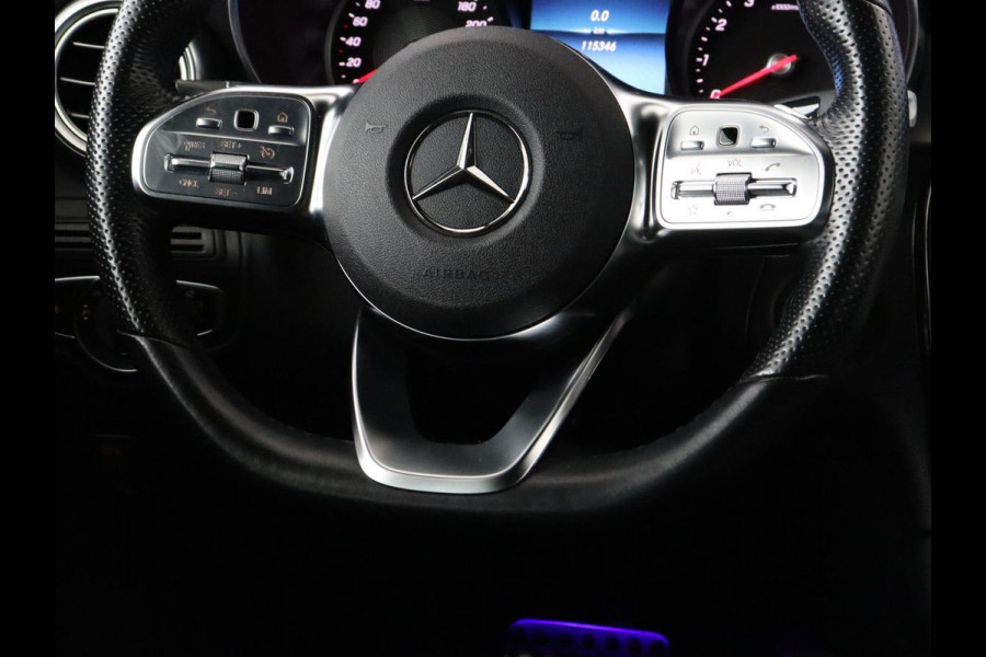 Mercedes-Benz GLC 300e 4Matic AMG Line | Panoramadak | Trekhaak | Stoelverwarming | Carplay | Leder/Alcantara | Keyless | Navigatie