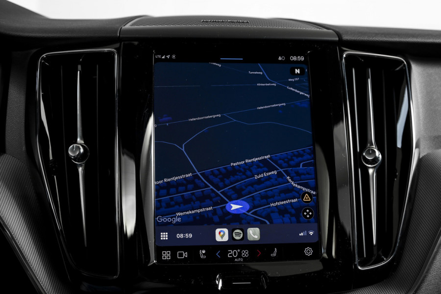 Volvo XC60 2.0 T8 Plug-in hybrid AWD Plus Dark | S/K-Panodak | Dig. Cockpit | Adapt. Cruise | Harman/Kardon | Memory Stoelen | Elek. Klep | Stoel-+stuurverw. | 360 Camera | NAV+App. Connect | LM 20" | 0212