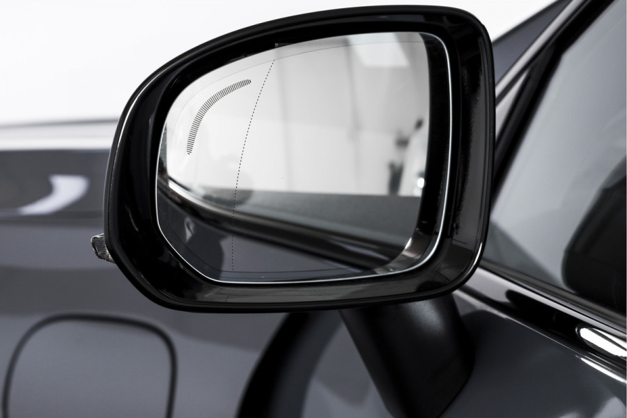 Volvo XC60 2.0 T8 Plug-in hybrid AWD Plus Dark | S/K-Panodak | Dig. Cockpit | Adapt. Cruise | Harman/Kardon | Memory Stoelen | Elek. Klep | Stoel-+stuurverw. | 360 Camera | NAV+App. Connect | LM 20" | 0212