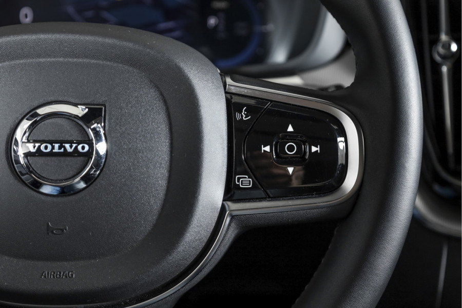 Volvo XC60 2.0 T8 Plug-in hybrid AWD Plus Dark | S/K-Panodak | Dig. Cockpit | Adapt. Cruise | Harman/Kardon | Memory Stoelen | Elek. Klep | Stoel-+stuurverw. | 360 Camera | NAV+App. Connect | LM 20" | 0212