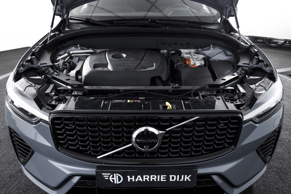 Volvo XC60 2.0 T8 Plug-in hybrid AWD Plus Dark | S/K-Panodak | Dig. Cockpit | Adapt. Cruise | Harman/Kardon | Memory Stoelen | Elek. Klep | Stoel-+stuurverw. | 360 Camera | NAV+App. Connect | LM 20" | 0212