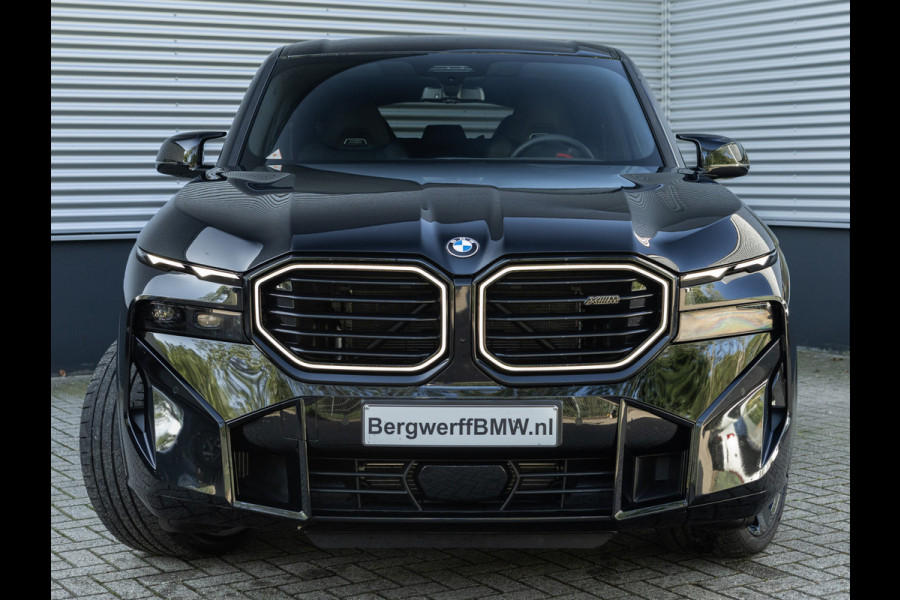 BMW XM PHEV - V8 - Driving Ass Prof - Bowers & Wilkins - Trekhaak