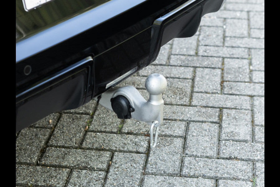 BMW XM PHEV - V8 - Driving Ass Prof - Bowers & Wilkins - Trekhaak