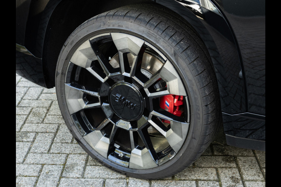 BMW XM PHEV - V8 - Driving Ass Prof - Bowers & Wilkins - Trekhaak