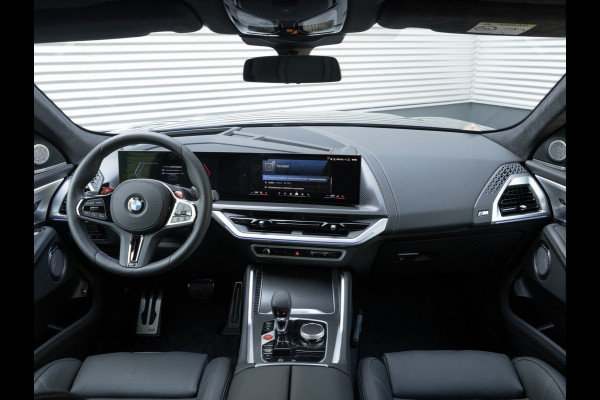 BMW XM PHEV - V8 - Driving Ass Prof - Bowers & Wilkins - Trekhaak