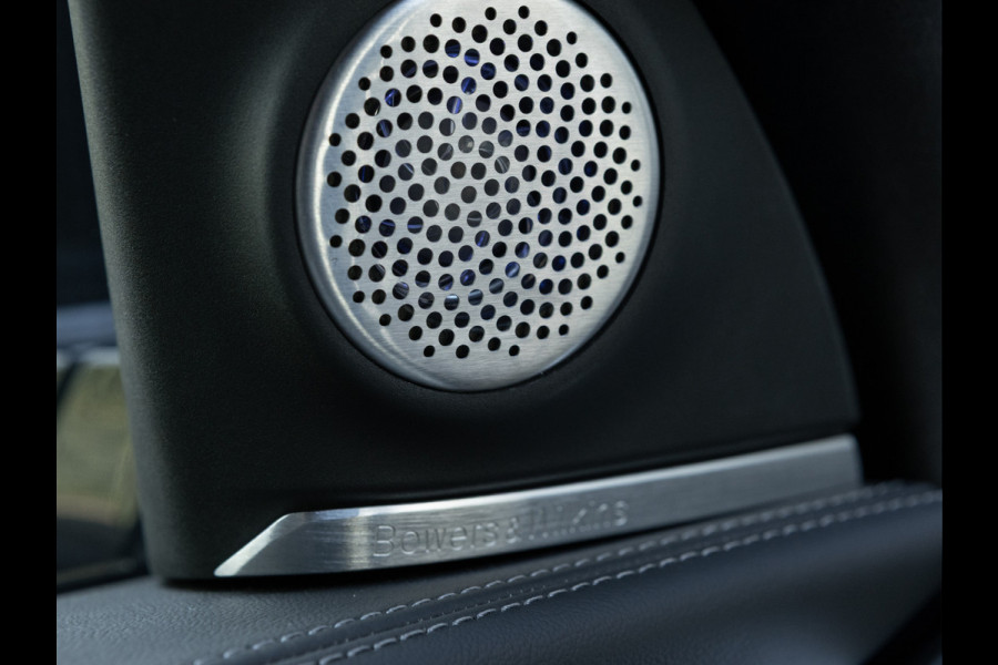BMW XM PHEV - V8 - Driving Ass Prof - Bowers & Wilkins - Trekhaak