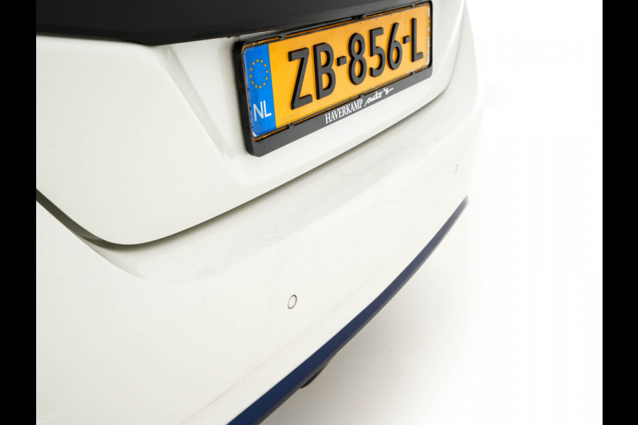 Nissan Leaf Tekna 40 kWh Aut. *LEATHER-FABRIC | FULL-LED | BOSE-SURROUND | ADAPTIVE-CRUISE | TOPVIEW | KEYLESS | NAVI-FULLMAP | BLINDSPOT | DAB+ | PDC | HEATED-COMFORTSEATS | TOWBAR | DIGI-COCKPIT | 17"ALU