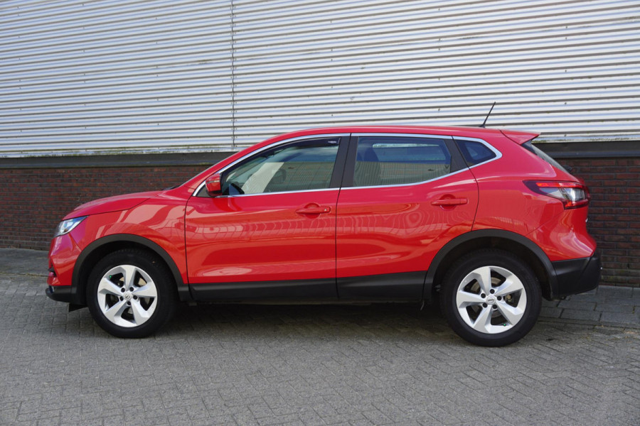 Nissan QASHQAI 1.3 DIG-T 140PK/Trekhaak/All-Seasonbanden/ AppleCarplay-Navigatie