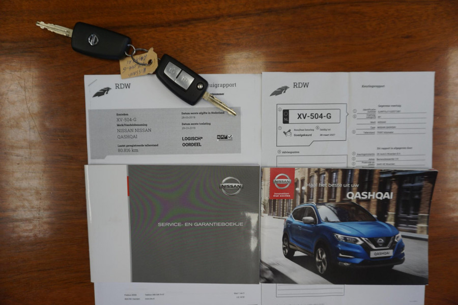 Nissan QASHQAI 1.3 DIG-T 140PK/Trekhaak/All-Seasonbanden/ AppleCarplay-Navigatie