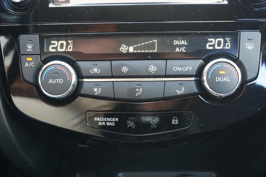 Nissan QASHQAI 1.3 DIG-T 140PK/Trekhaak/All-Seasonbanden/ AppleCarplay-Navigatie