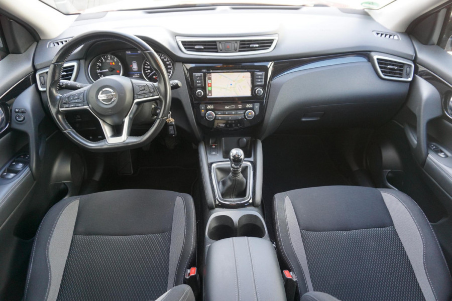 Nissan QASHQAI 1.3 DIG-T 140PK/Trekhaak/All-Seasonbanden/ AppleCarplay-Navigatie
