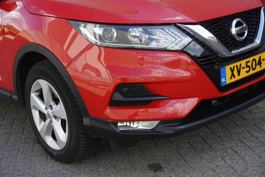 Nissan QASHQAI 1.3 DIG-T 140PK/Trekhaak/All-Seasonbanden/ AppleCarplay-Navigatie