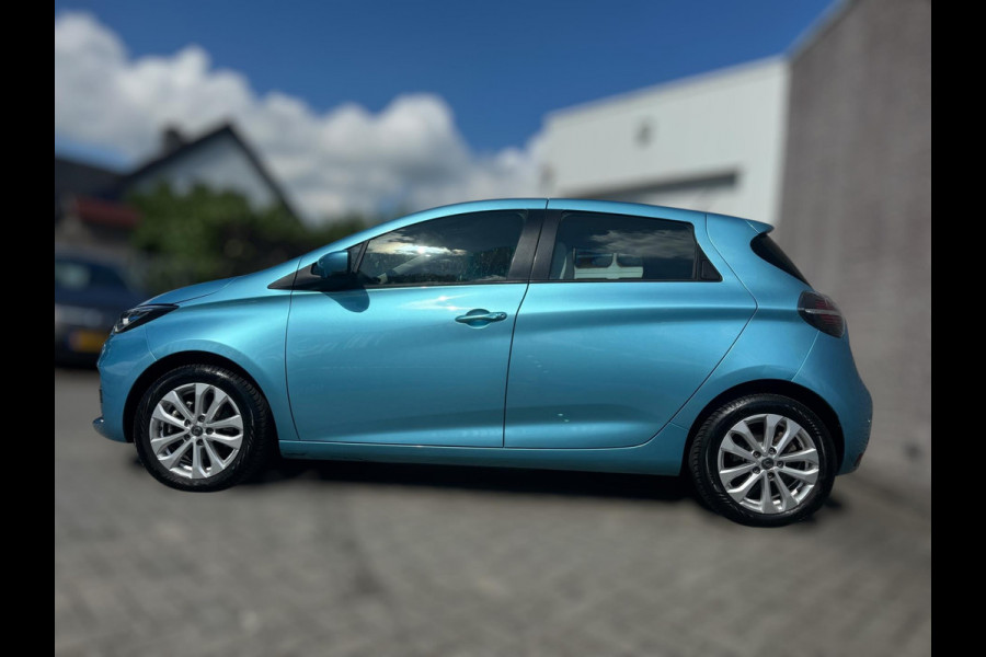 Renault ZOE R110 Life Carshare 52 kWh KOOPACCU / 4-SEIZOENENBANDEN / CARPLAY / CAMERA / PDC / STOELVERWARMING / CRUISE / NAVI