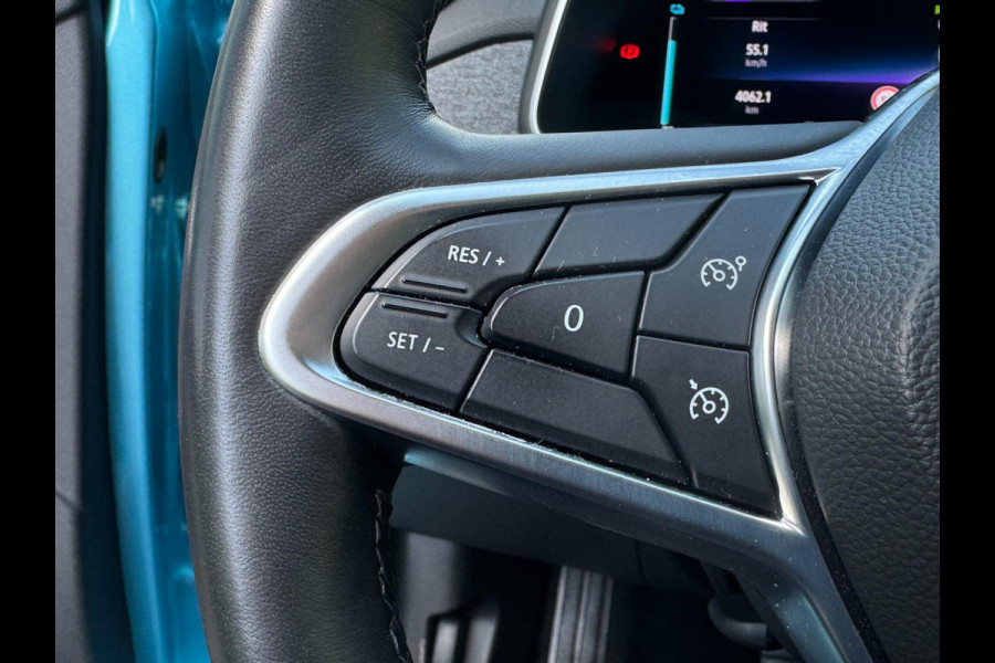 Renault ZOE R110 Life Carshare 52 kWh KOOPACCU / 4-SEIZOENENBANDEN / CARPLAY / CAMERA / PDC / STOELVERWARMING / CRUISE / NAVI