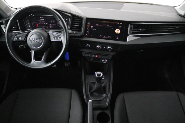 Audi A1 Sportback 25 TFSI epic (PARKEERSENSOREN, LANE-ASSIST, CRUISE CONTROL, NAVIGATIE, NL-AUTO)