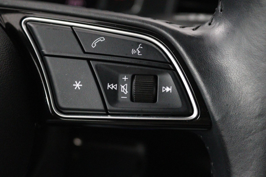 Audi A1 Sportback 25 TFSI epic (PARKEERSENSOREN, LANE-ASSIST, CRUISE CONTROL, NAVIGATIE, NL-AUTO)
