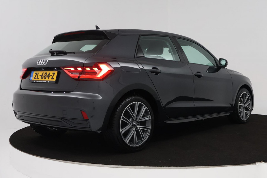 Audi A1 Sportback 25 TFSI epic (PARKEERSENSOREN, LANE-ASSIST, CRUISE CONTROL, NAVIGATIE, NL-AUTO)