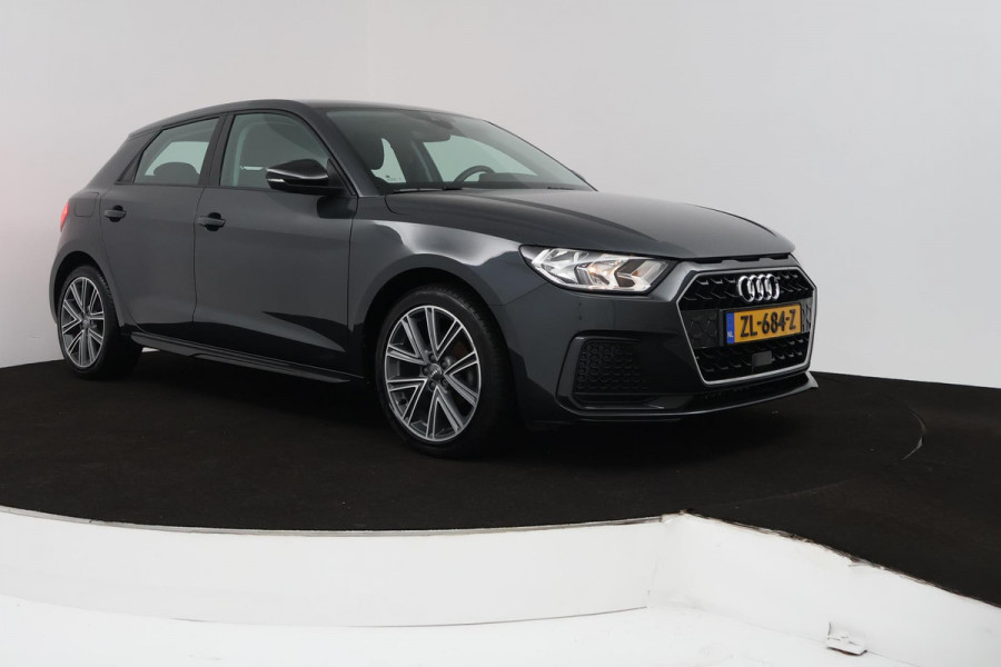 Audi A1 Sportback 25 TFSI epic (PARKEERSENSOREN, LANE-ASSIST, CRUISE CONTROL, NAVIGATIE, NL-AUTO)