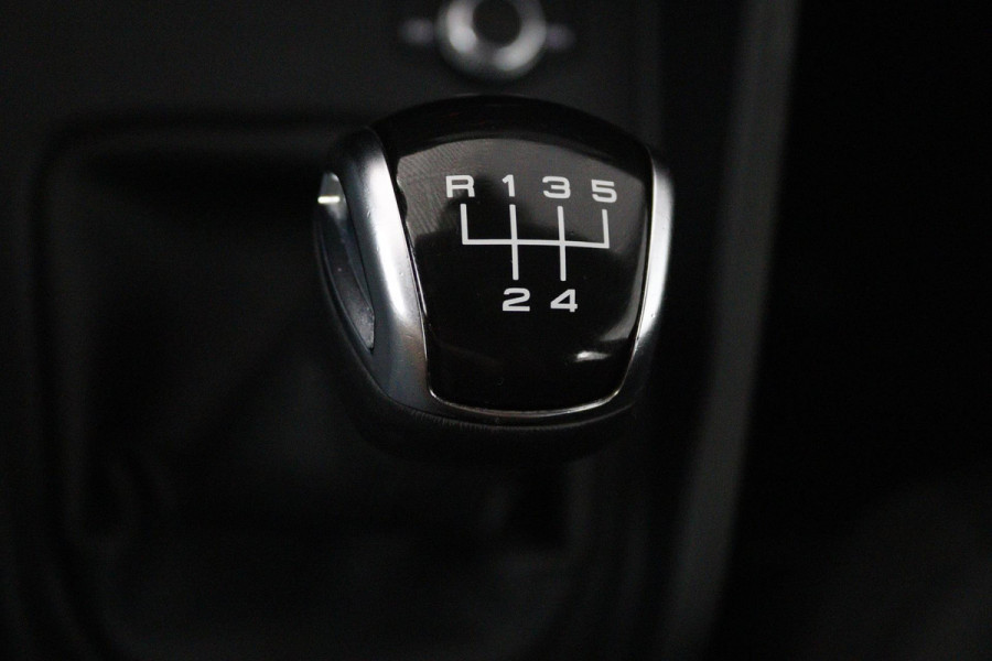 Audi A1 Sportback 25 TFSI epic (PARKEERSENSOREN, LANE-ASSIST, CRUISE CONTROL, NAVIGATIE, NL-AUTO)