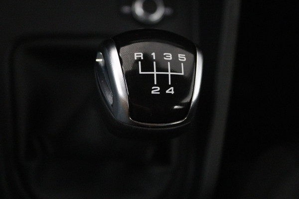 Audi A1 Sportback 25 TFSI epic (PARKEERSENSOREN, LANE-ASSIST, CRUISE CONTROL, NAVIGATIE, NL-AUTO)