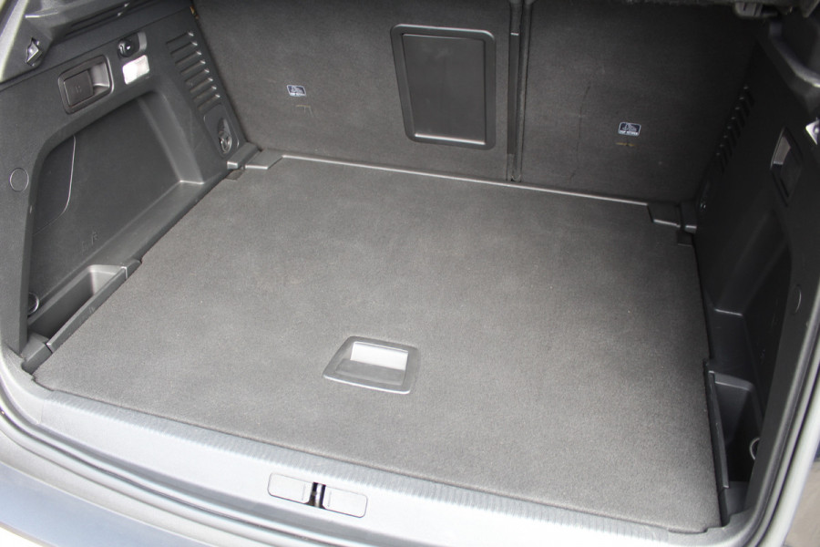 Peugeot 3008 1.6 PureTech 181PK GT Line | Dealer Onderhouden | BLIS | Bluetooth | Camera | Carplay