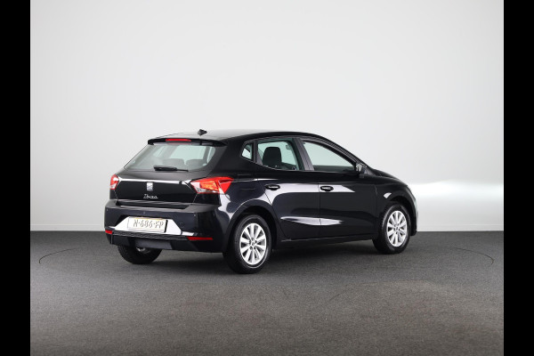 Seat Ibiza 1.0 EcoTSI Style 95 pk | Navigatie via App | Parkeersensoren achter | Autom. airco | Apple Carplay/Android Auto | LED koplampen |