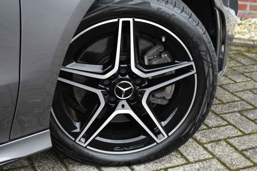 Mercedes-Benz CLA-Klasse Shooting Brake 250 e AMG Pano Trekhaak Camera Night
