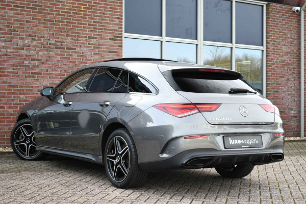 Mercedes-Benz CLA-Klasse Shooting Brake 250 e AMG Pano Trekhaak Camera Night