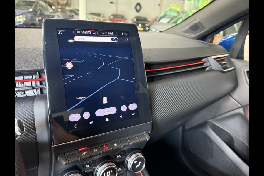 Renault Clio 1.0 TCe 100pk | R.S. Line | Groot Navi | 17" | Camera | Carplay | PDC V+A | Cruise control | 100% Dealer onderhouden!