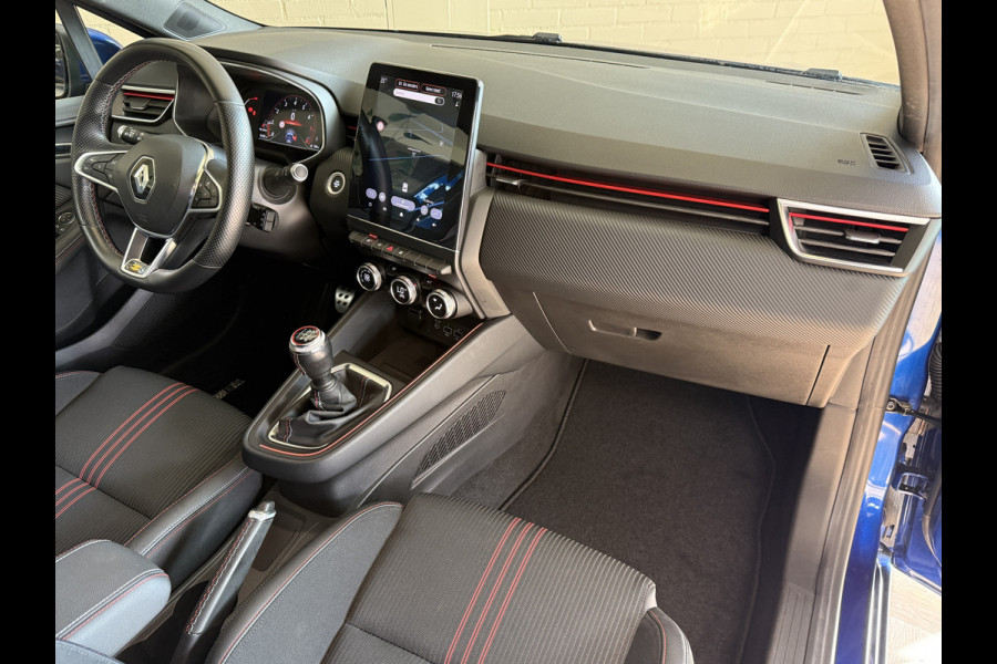 Renault Clio 1.0 TCe 100pk | R.S. Line | Groot Navi | 17" | Camera | Carplay | PDC V+A | Cruise control | 100% Dealer onderhouden!
