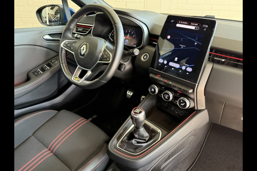 Renault Clio 1.0 TCe 100pk | R.S. Line | Groot Navi | 17" | Camera | Carplay | PDC V+A | Cruise control | 100% Dealer onderhouden!