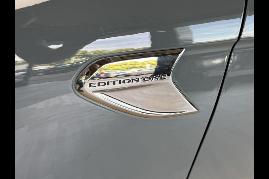 Renault Clio 1.0 TCe 100PK Edition One | VERKOCHT! Groot Navi | Bose | 17 inch | Stoel & stuur verwarming | 100% dealer onderhouden!