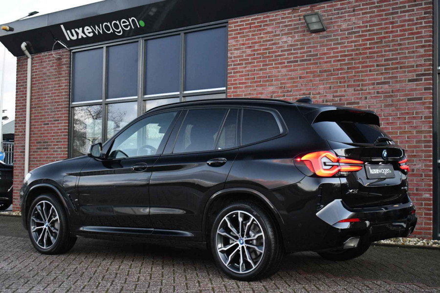 BMW X3 xDrive30e M-Sport Pano El-zetels Laser HUD 20inch Shadowline