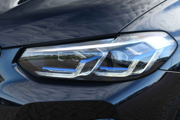BMW X3 xDrive30e M-Sport Pano El-zetels Laser HUD 20inch Shadowline