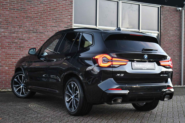 BMW X3 xDrive30e M-Sport Pano El-zetels Laser HUD 20inch Shadowline