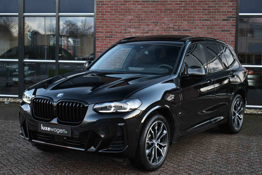 BMW X3 xDrive30e M-Sport Pano El-zetels Laser HUD 20inch Shadowline
