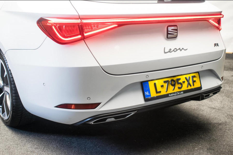 Seat Leon Sportstourer 1.0 eTSI FR Business Intense Automaat [ Full LED Virtual Trekhaak Carplay Sfeerverlichting Camera ]