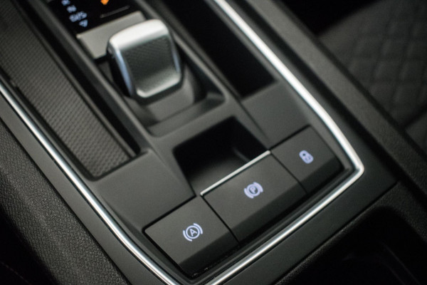 Seat Leon Sportstourer 1.0 eTSI FR Business Intense Automaat [ Full LED Virtual Trekhaak Carplay Sfeerverlichting Camera ]