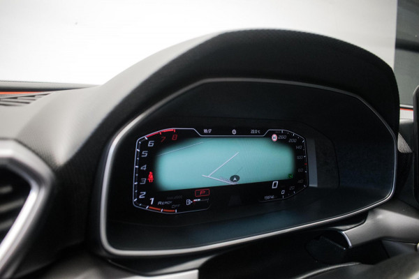 Seat Leon Sportstourer 1.0 eTSI FR Business Intense Automaat [ Full LED Virtual Trekhaak Carplay Sfeerverlichting Camera ]