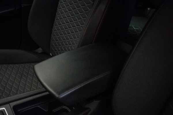 Seat Leon Sportstourer 1.0 eTSI FR Business Intense Automaat [ Full LED Virtual Trekhaak Carplay Sfeerverlichting Camera ]