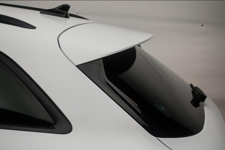 Seat Leon Sportstourer 1.0 eTSI FR Business Intense Automaat [ Full LED Virtual Trekhaak Carplay Sfeerverlichting Camera ]