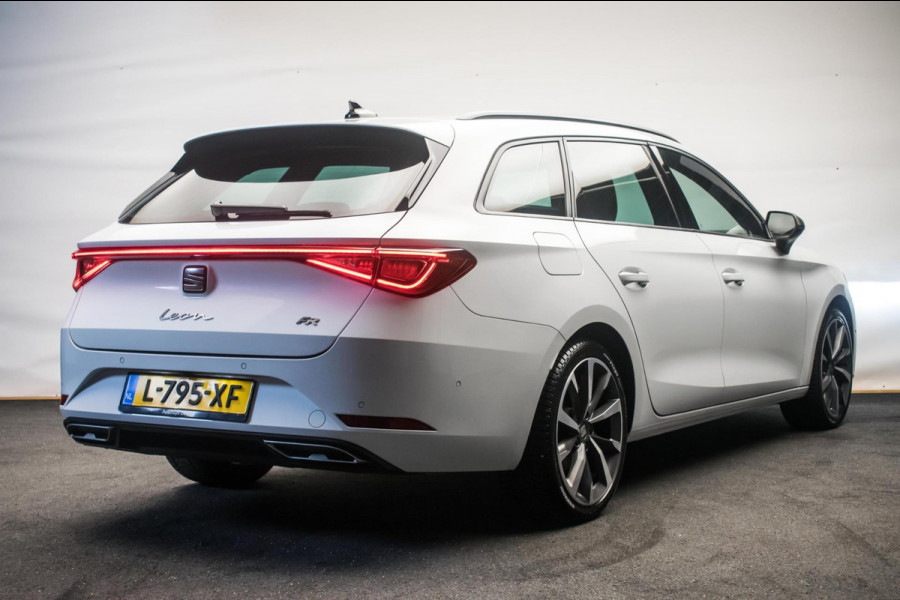 Seat Leon Sportstourer 1.0 eTSI FR Business Intense Automaat [ Full LED Virtual Trekhaak Carplay Sfeerverlichting Camera ]
