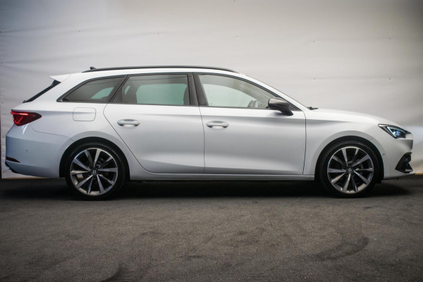 Seat Leon Sportstourer 1.0 eTSI FR Business Intense Automaat [ Full LED Virtual Trekhaak Carplay Sfeerverlichting Camera ]