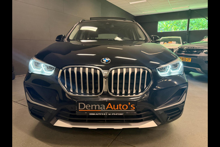 BMW X1 SDrive18i Executive Edition PANO/LEDER/H-UP/NAVI/SFEERVERL/LED/PDC/CRUISE///
