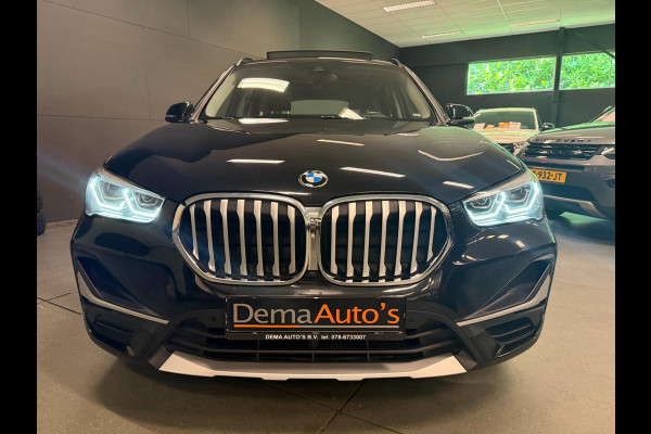 BMW X1 SDrive18i Executive Edition PANO/LEDER/H-UP/NAVI/SFEERVERL/LED/PDC/CRUISE///
